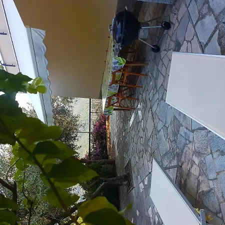 Villino Buganvillea Noli בית נופש